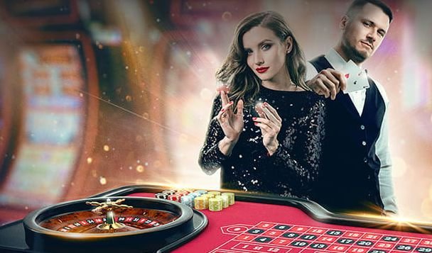 Philippine player placing a sports bet on 777pub bet using a mobile phone